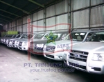 Tempat Parkir Mobil